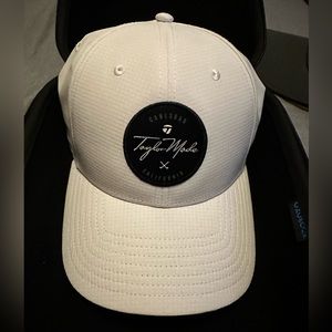 Taylor Made Men’s Circle Patch Radar Hat